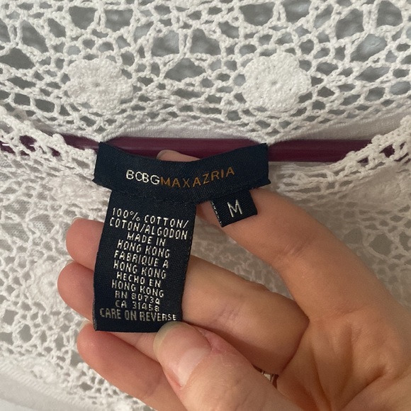 BCBGMaxaZria white sweater with short sleevesNWOT - Picture 9 of 12